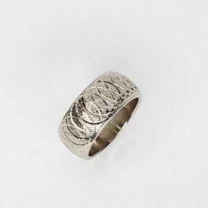 Vintage NEW Womens Wide Band Ring Silver Tone Diamond Etched Circles Pinky 4.5